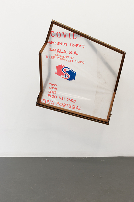 , 2013, Metal and wood window from Fábrica de Plásticos Simala's and plastic bag, 115 x 75 x 51 cm, , unique artwork, photo: Aurélien Mole
